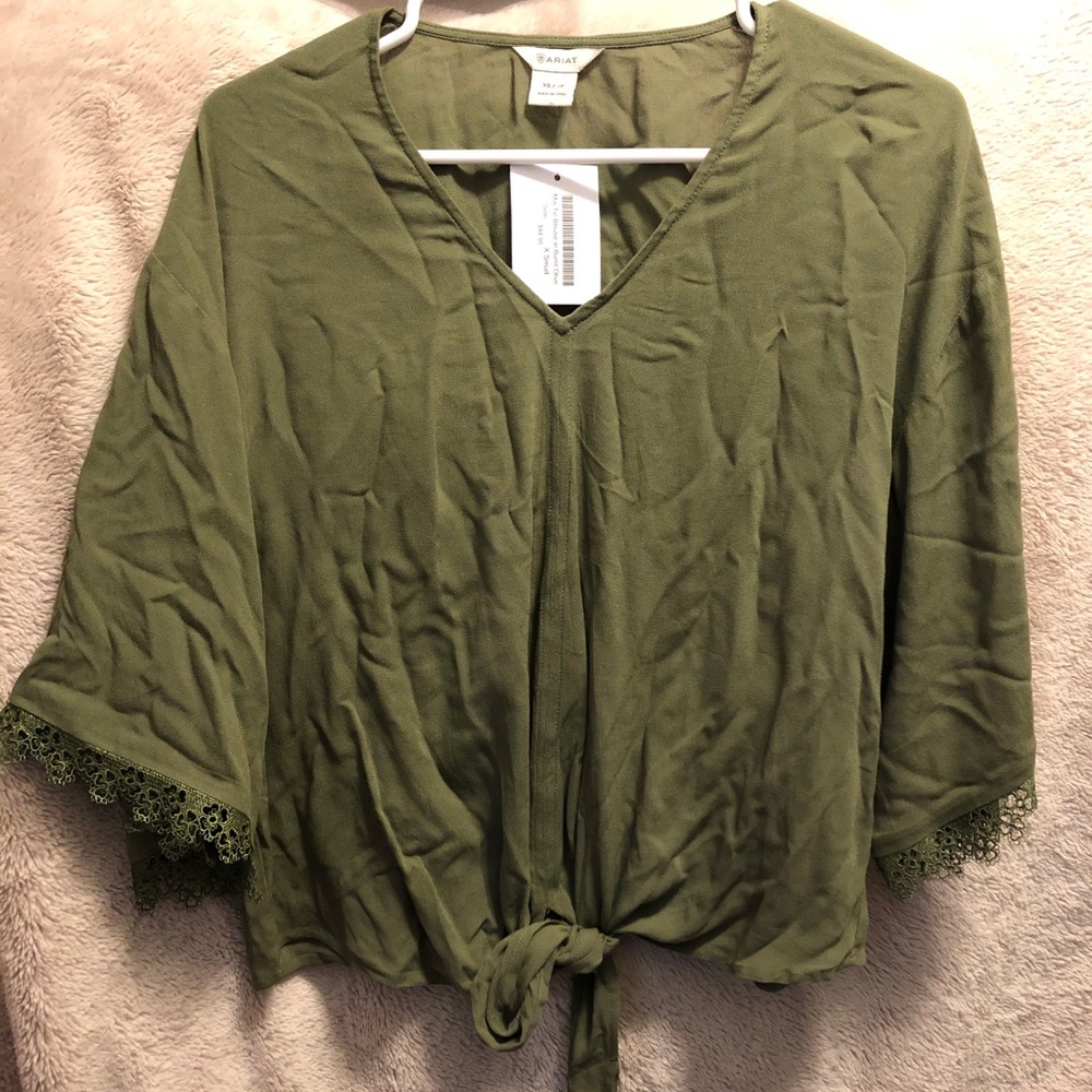 Brand New Ariat shirt!